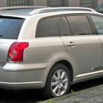 Toyota-avensis-combi