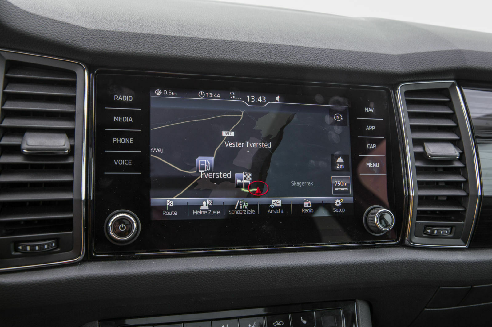 Neues Navigationssystem, fast ohne echte Knöpfe