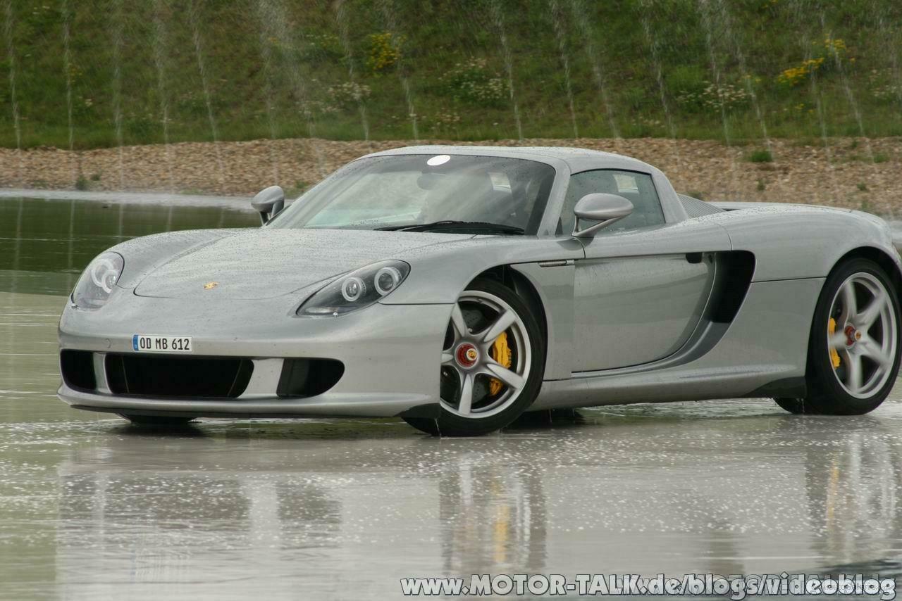 Der ultimative Vergleich: Porsche Carrera GT vs. Ruf RT12