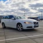 Volvo V70 Vorne Rechts Schräg