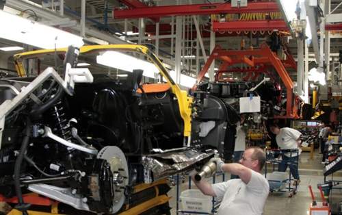 Viper-Produktion in Detroit. Der Sportwagen mit V10 entsteht in Handarbeit