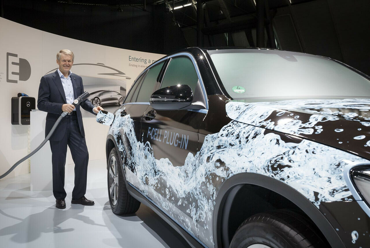 Daimler-Entwicklungschef Thomas Weber sieht bei der Brennstoffzellen-Technologie Vorteile gegenüber batterielektrischen Autos