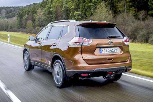 Mit 177 PS und 380 Newtonmeter Drehmoment kommt der X-Trail angemessen voran. 10 Sekunden dauert es dennoch bis auf 100 km/h