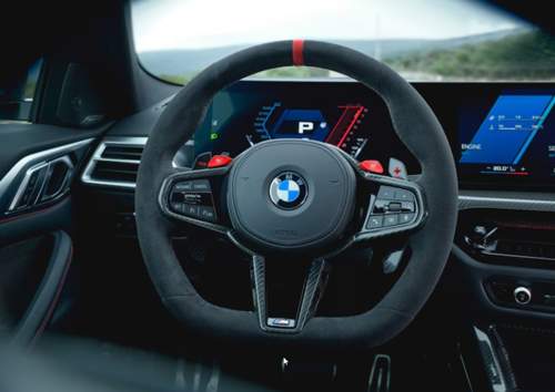 BMW M4 CS