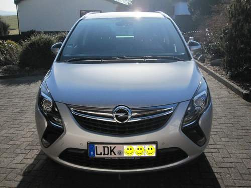 Zafira-tourer-13