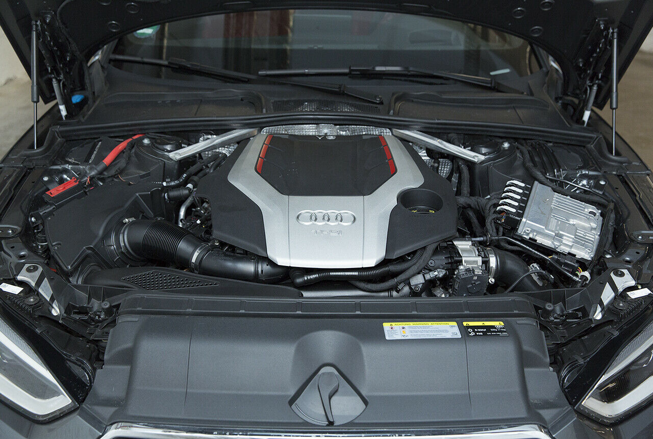 Der V6 im Audi leistet 354 PS und kommt auf 500 Nm Drehmoment