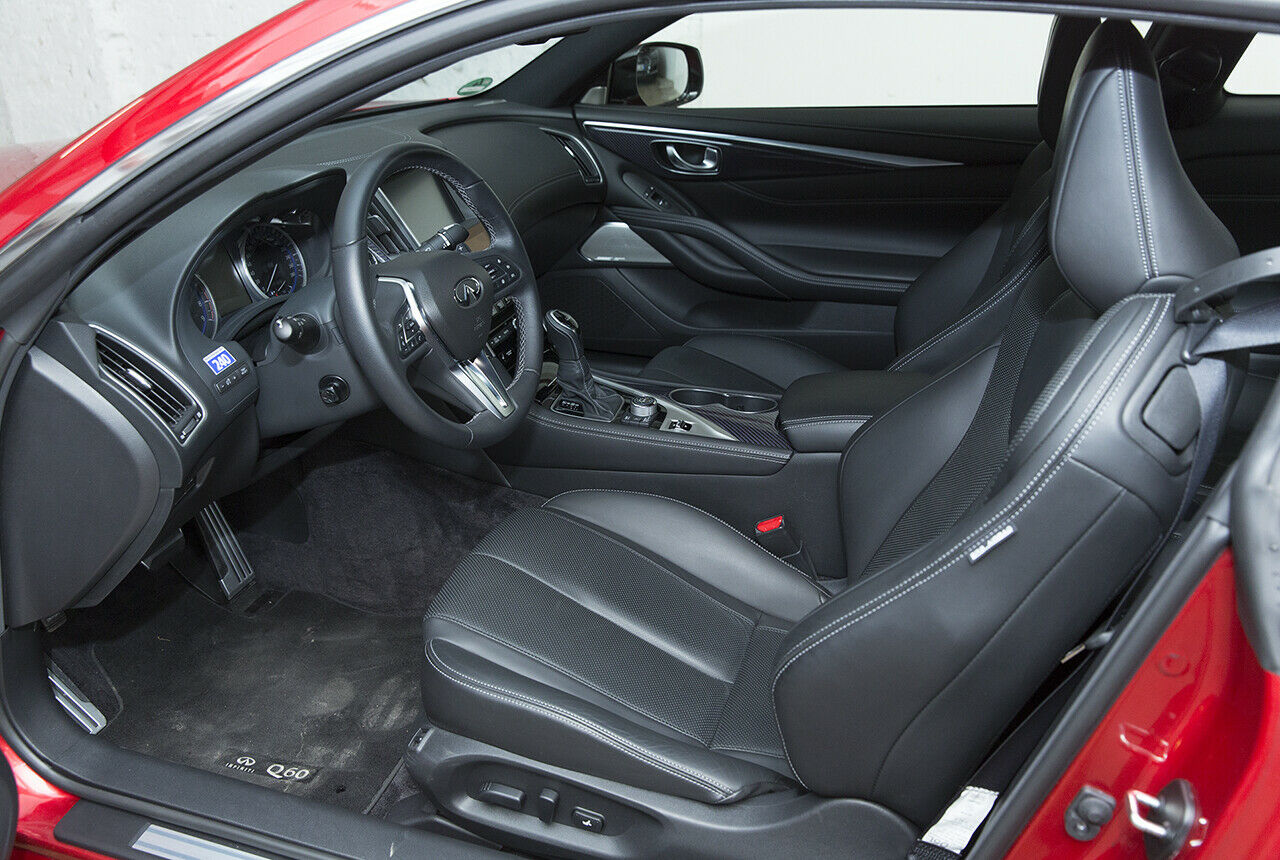 Ohne besonderes Flair: Ledersitze des Infiniti Q60