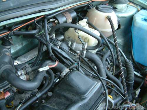 Motorraum2