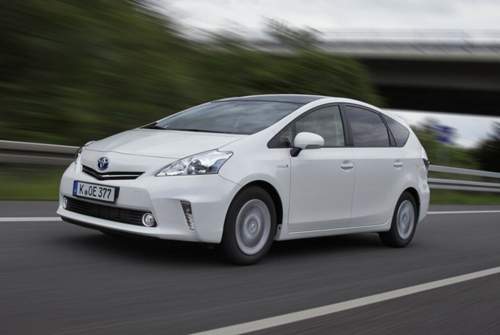 Toyota Prius+: Abseits des Taxistands ein echter Exot - der reguläre, modernere Prius verkauft sich besser