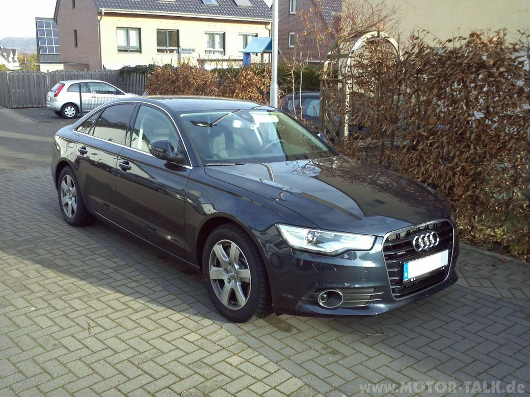 Ruditb steht auf den Audi A6.