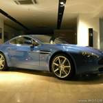 Aston-martin-v8-vantage