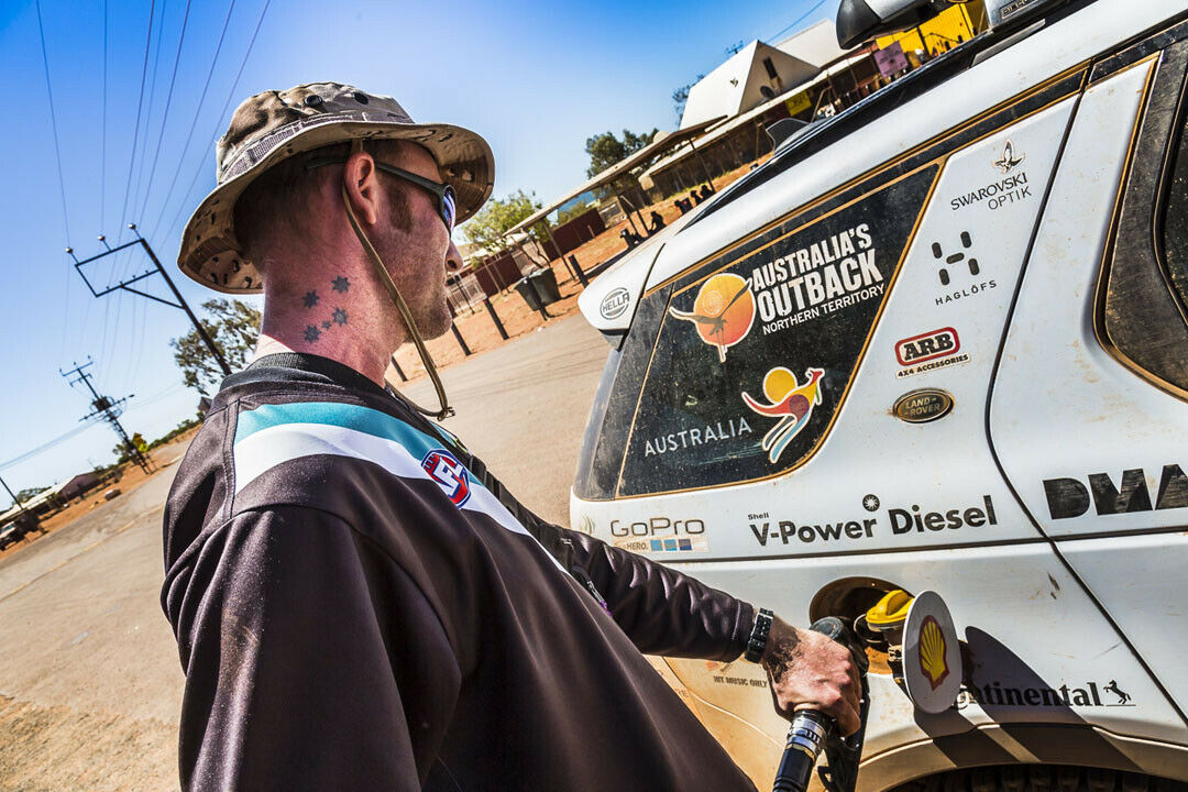 Wer im Outback tanken will, muss Geld einpacken. Der Liter Diesel kann weit mehr als zwei Euro kosten