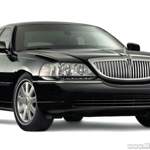 2004-lincoln-town-car