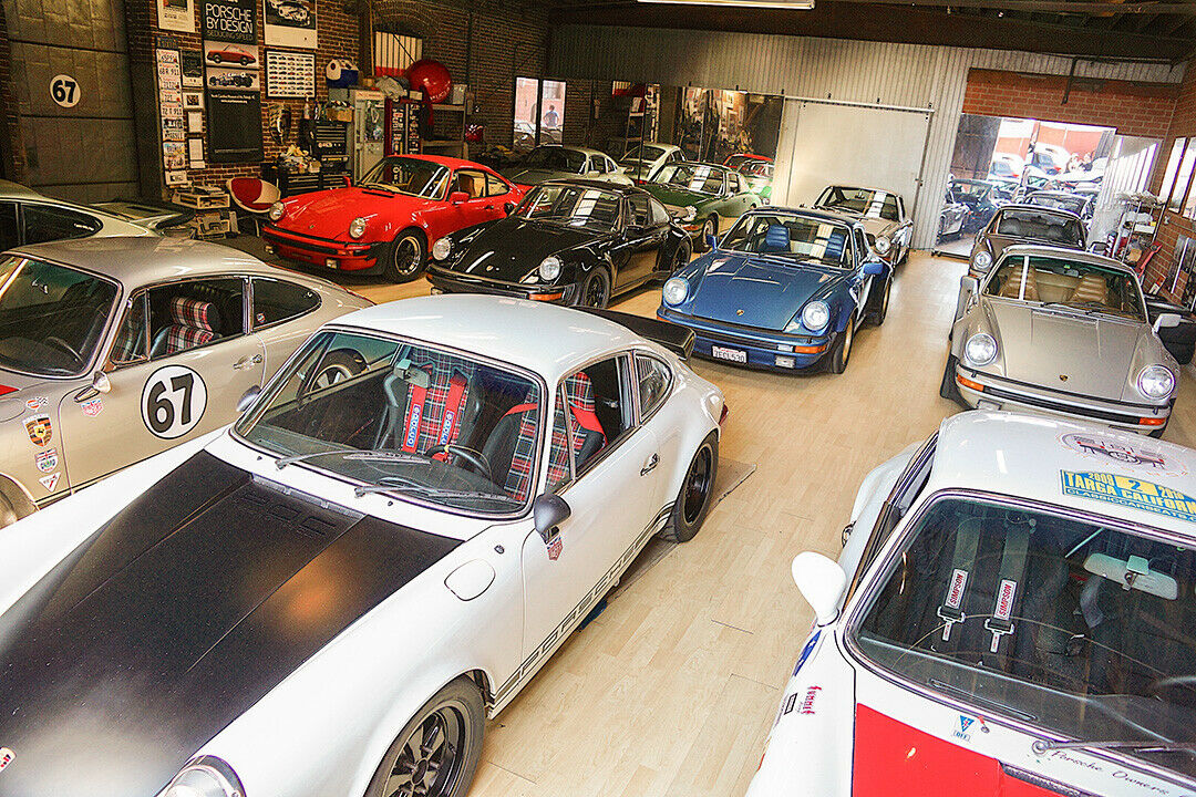 Rund 50 Porsche 911 hat Walker bereits besessen, derzeit sind es 20