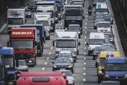 Typische Angstsituationen sind dichter Verkehr, schnelles Fahren, unübersichtliche Situationen oder Ein- und Ausparken