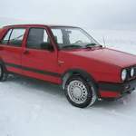 Der VW Golf II 75PS in rot mit GTI Grill