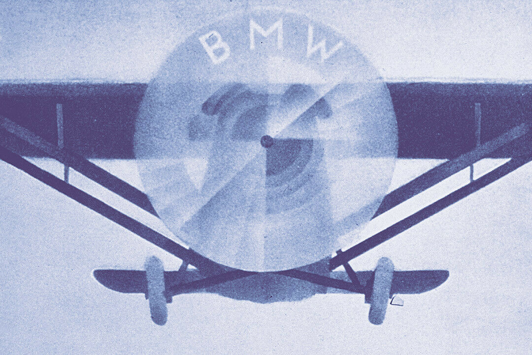 Der Mythos vom BMW-Propeller entstand erst Ende der 20er. Das Logo gab es bereits vorher