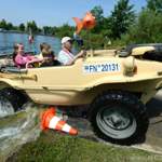 VW Schwimmwagen 166 in Aktion