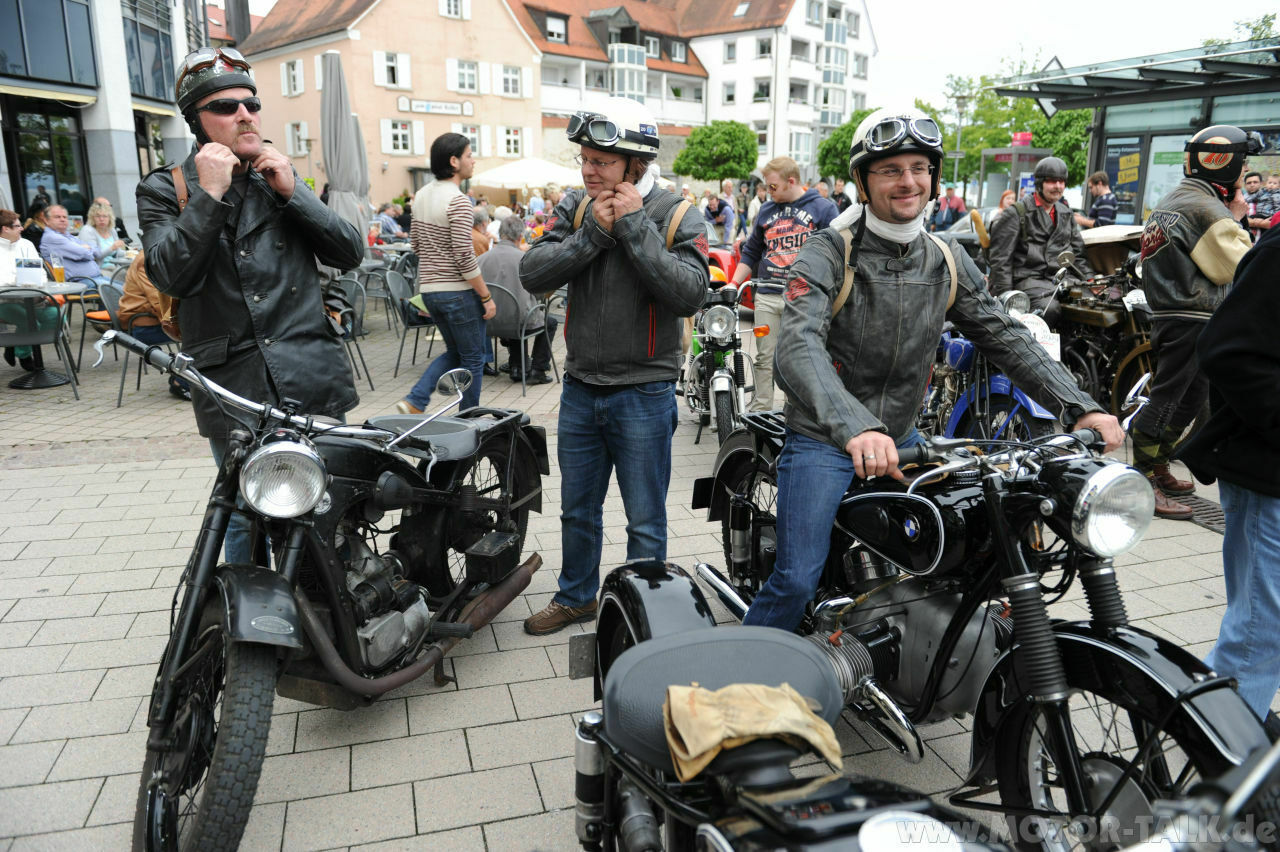 Die Einkaufs- und Erlebnismesse für Klassiker im Süden wartet auf Euch!