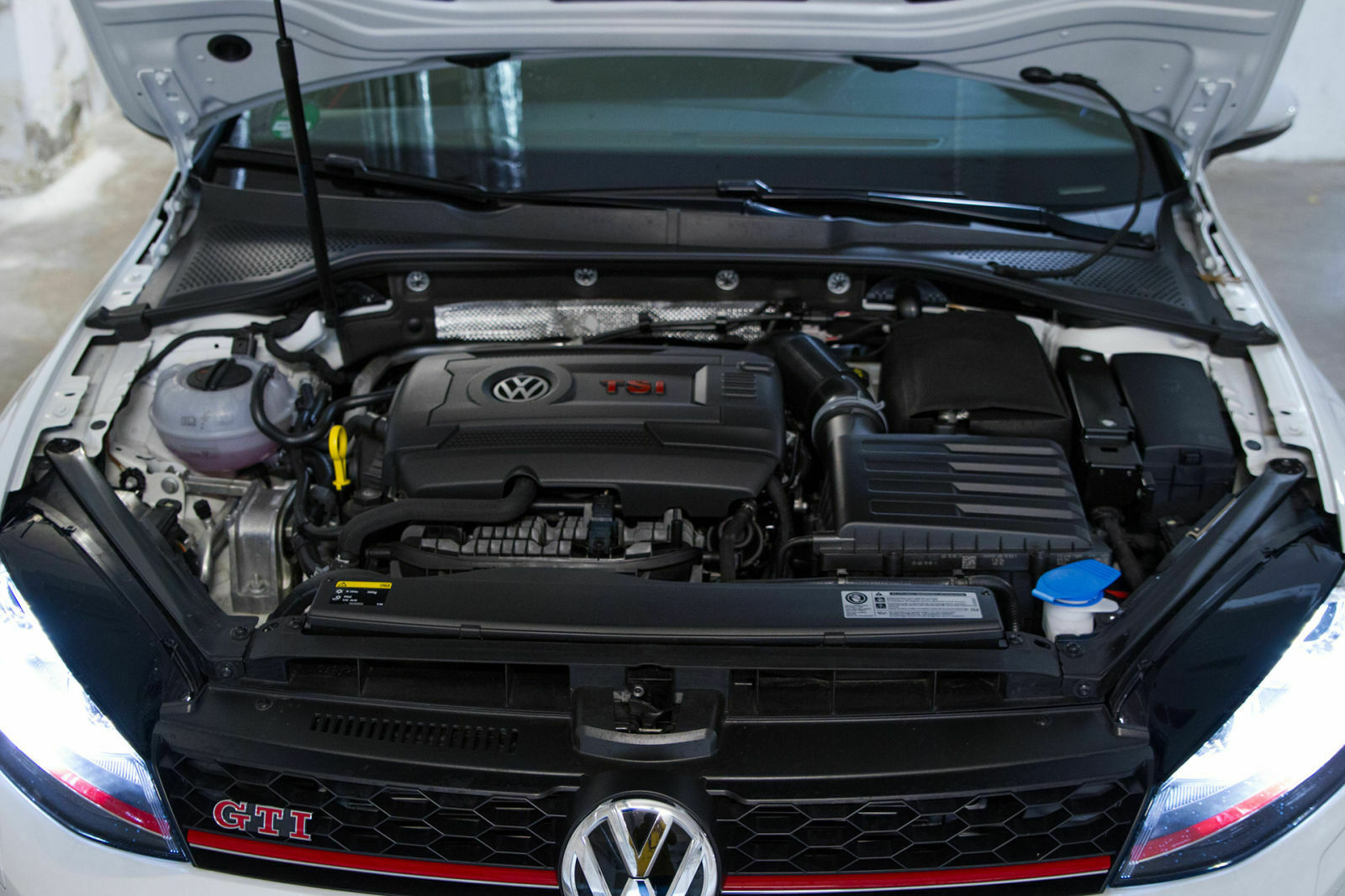Es geht ohne Allrad: Golf GTI "Performance" mit 230 PS