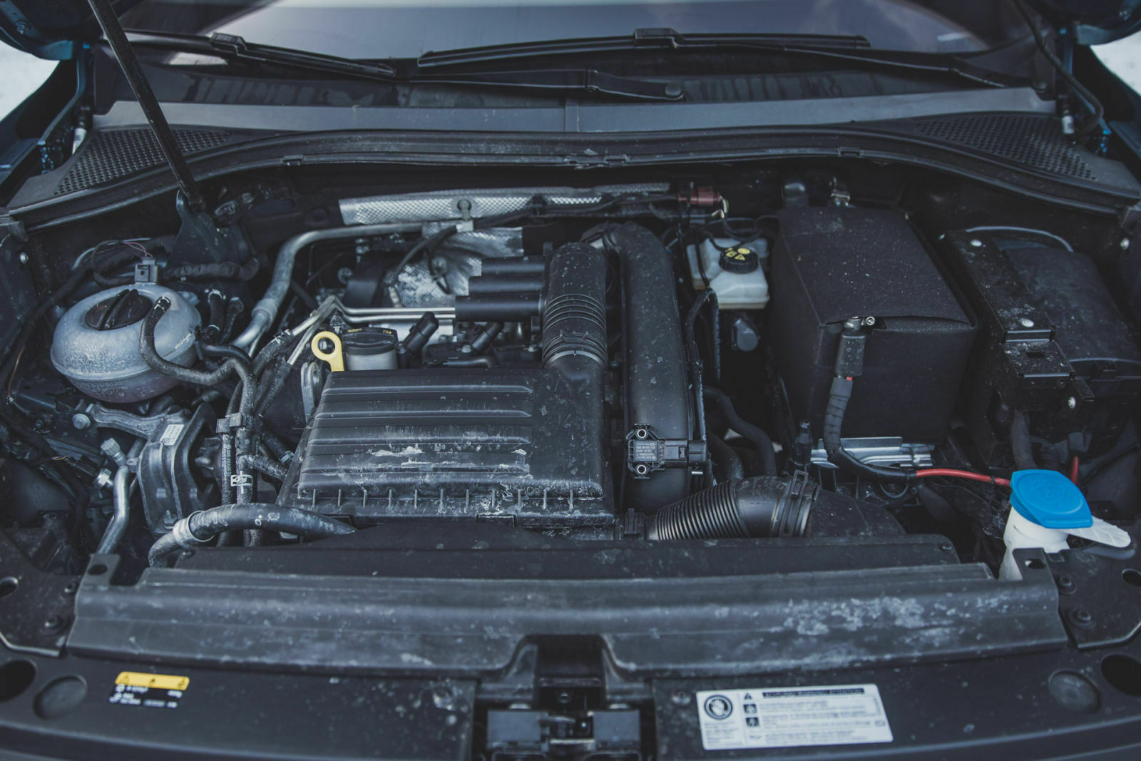 Vom kleinen Benziner im 1.4 TSI sieht man im Tiguan nur wenig