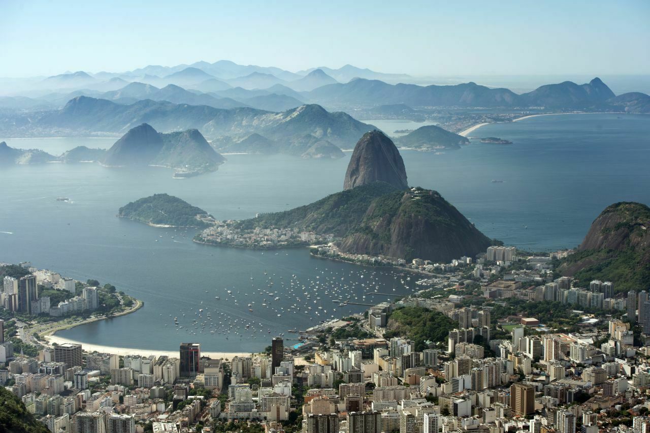 Der brasilianische Markt galt lange als sichere Wette, viele Hersteller haben hier investiert. Jetzt sinkt die Nachfrage und Währungsschwankungen fressen die Gewinne auf