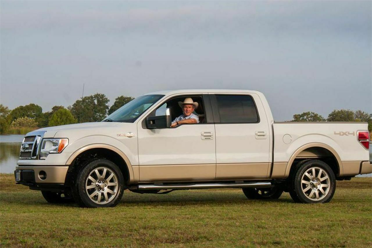 Der Ford fuhr hauptsächlich auf Bushs Ranch in Texas.