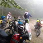 Rast am Rand der Piste