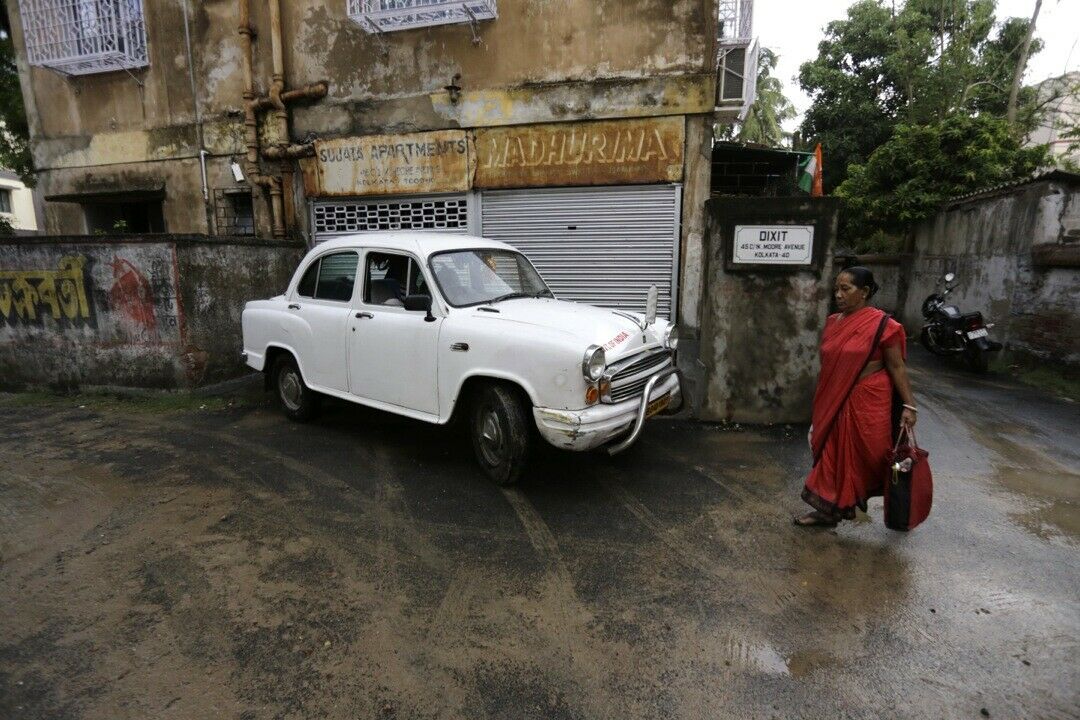 Hindustan Ambassador