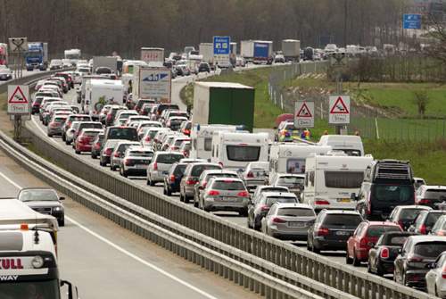 Sparen will jeder: Die österreichische Brenner-Autobahn ist der Discounter unter den Alpenübergängen nach Italien