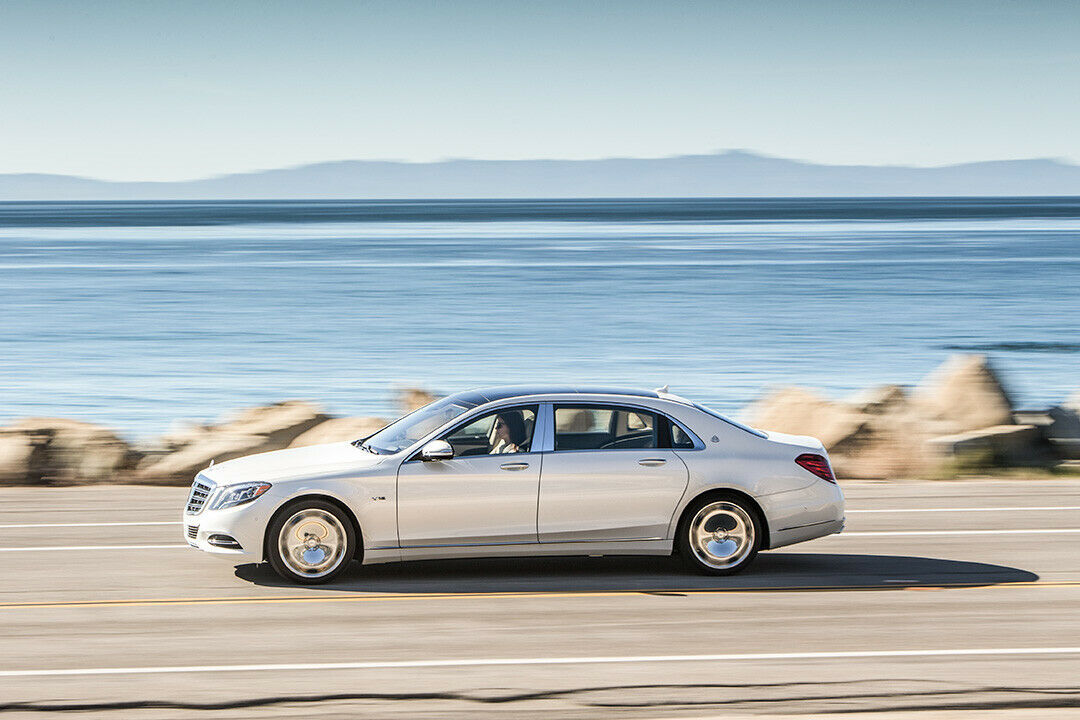 Wer den Zwölfzylinder des Maybach S600 genießen möchte, sollte am besten alleine unterwegs sein