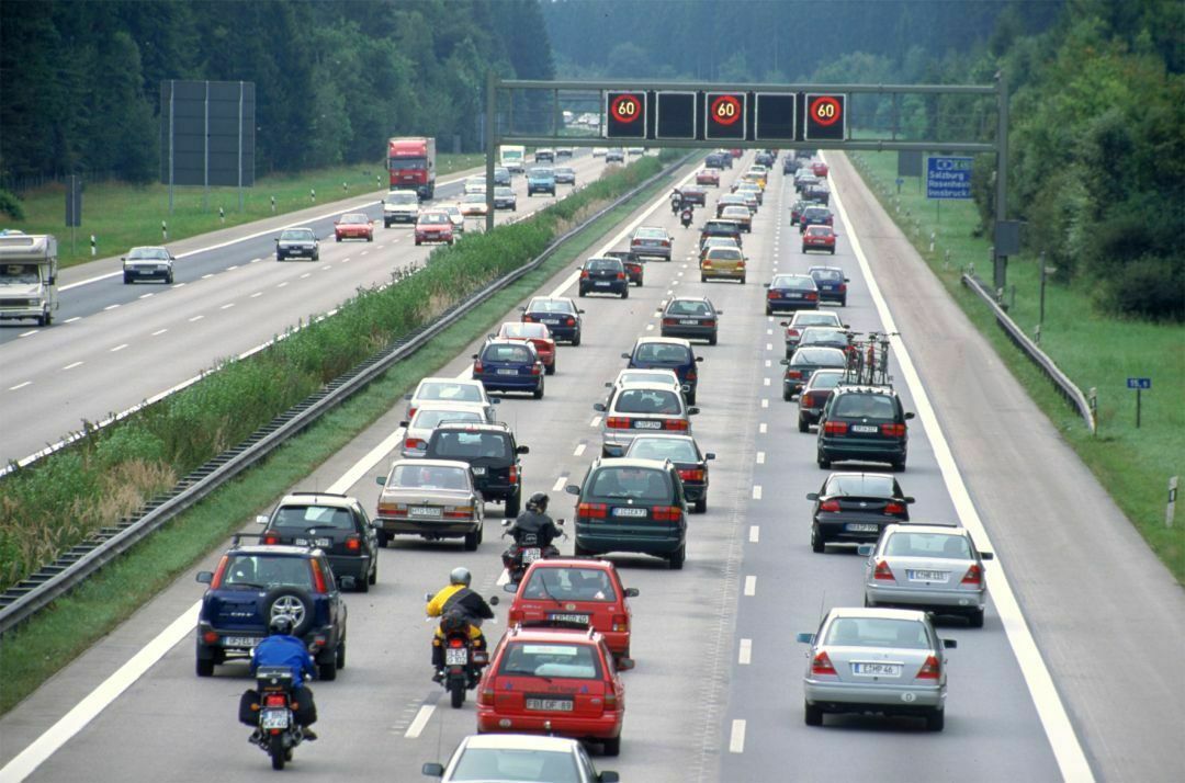 Verkehrsdichte steigt kontinuierlich