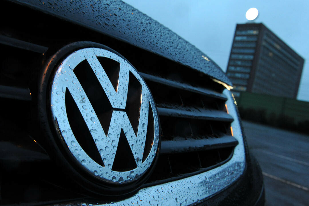In den vergangenen Wochen wurde bekannt, dass VW die Software von Dieselfahrzeugen manipuliert hat, um bessere Abgaswerte auszuweisen