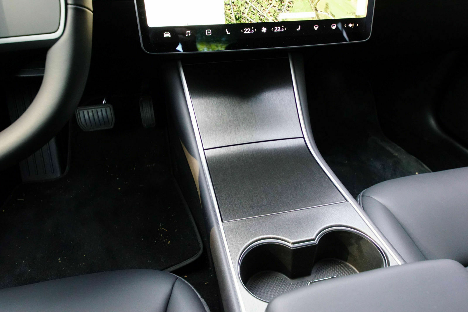 Die Model 3/Y Community Ecke - Diskussionen abseits des Fahrzeugs, ein Treffpunkt für Stromgespräche