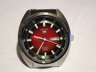 Seiko rot