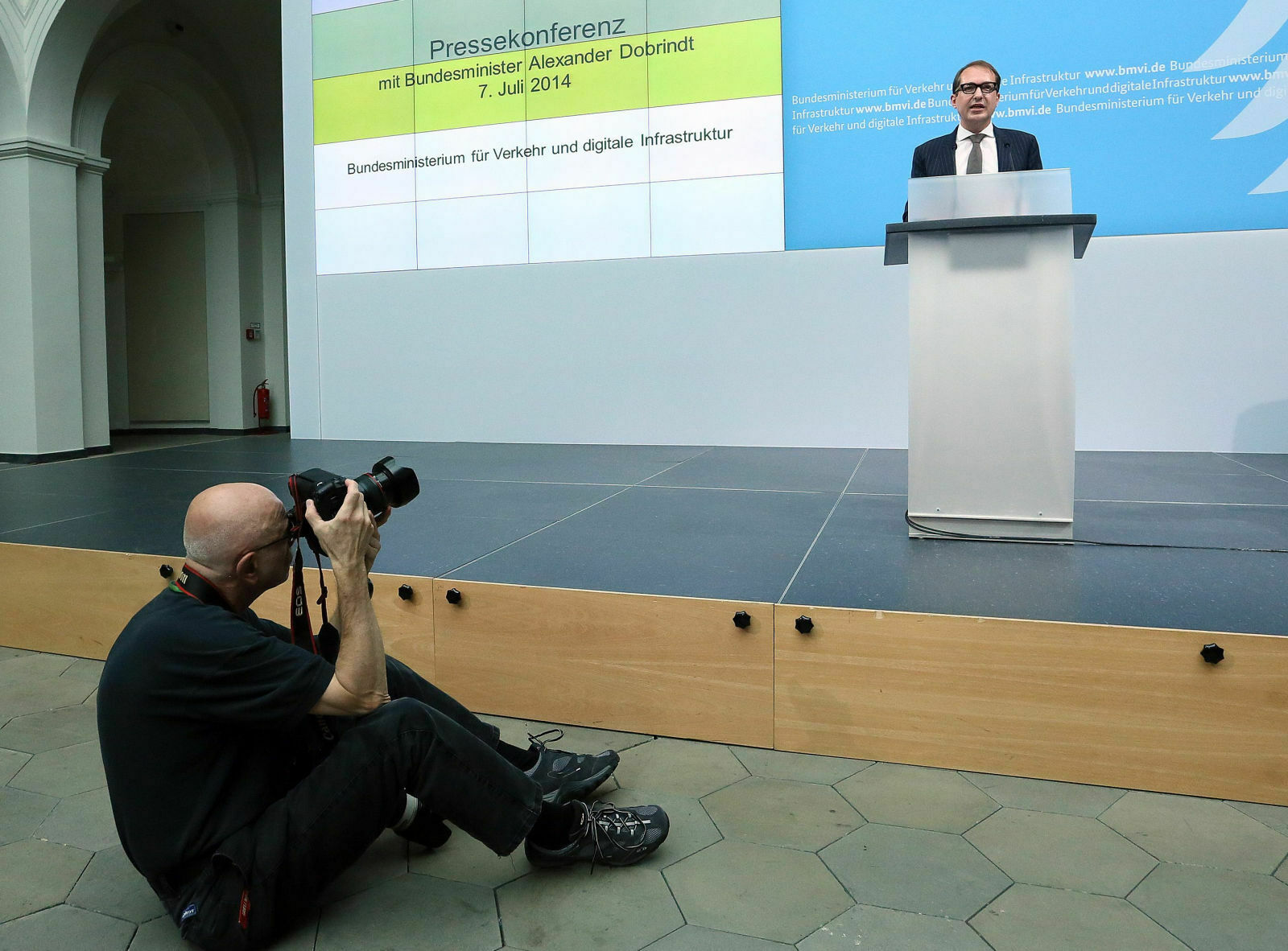 Minister Dobrindt ist sicher: "Mein Maut-Konzept ist EU-konform"