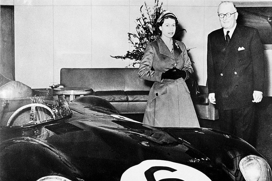 Sir William Lyons, Jaguar-Gründer