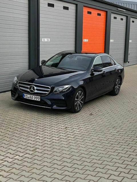 Die Sache mit der elenden Chromleiste am Heck des S213 (T-Modell)