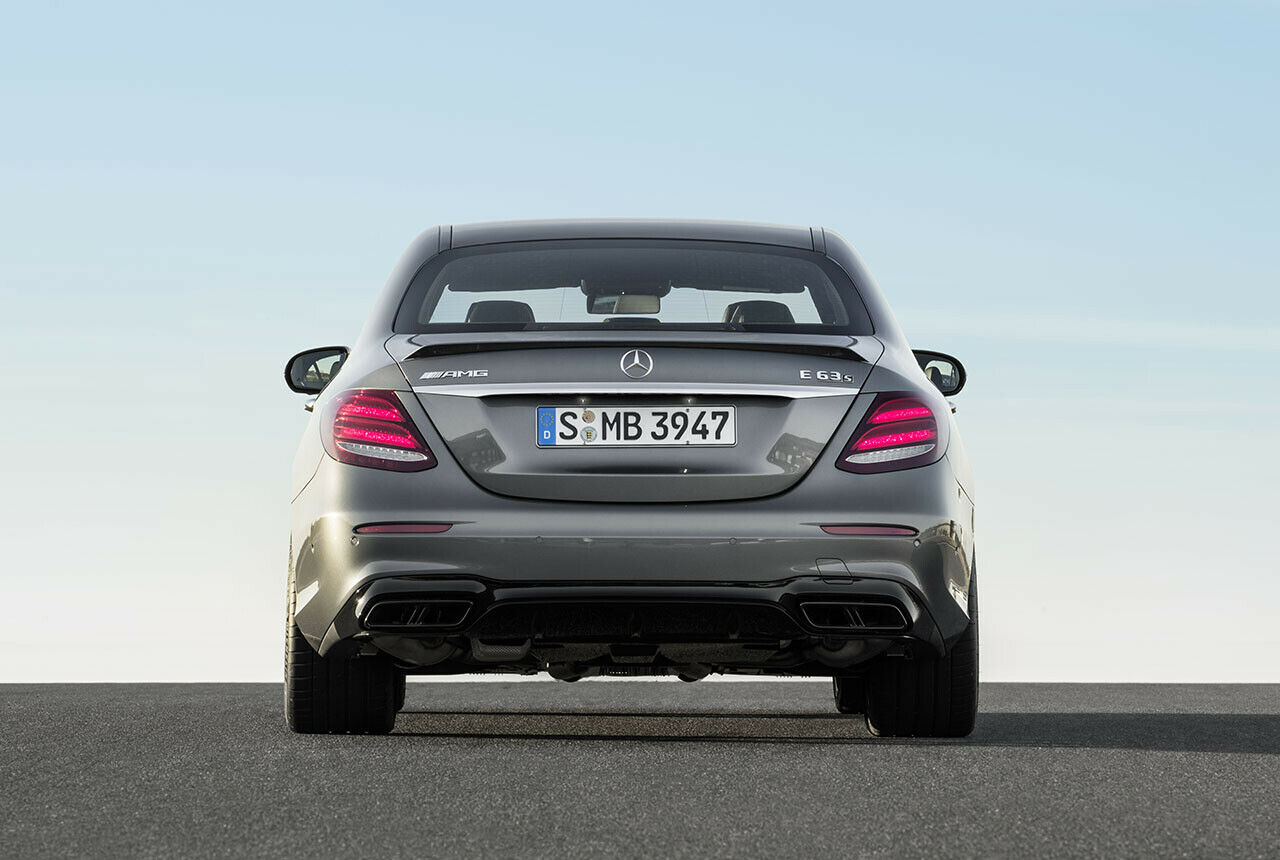 Mercedes E63 AMG