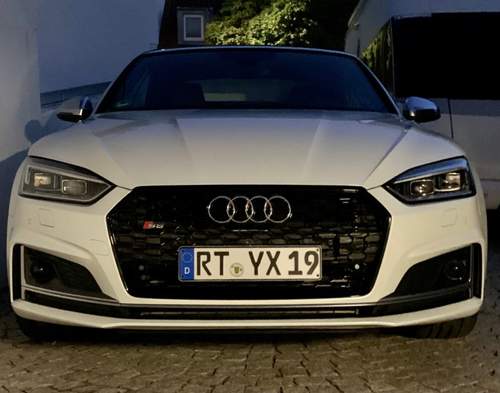 Audi S5 Cabrio RS Grill