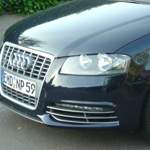 Seitliche Front