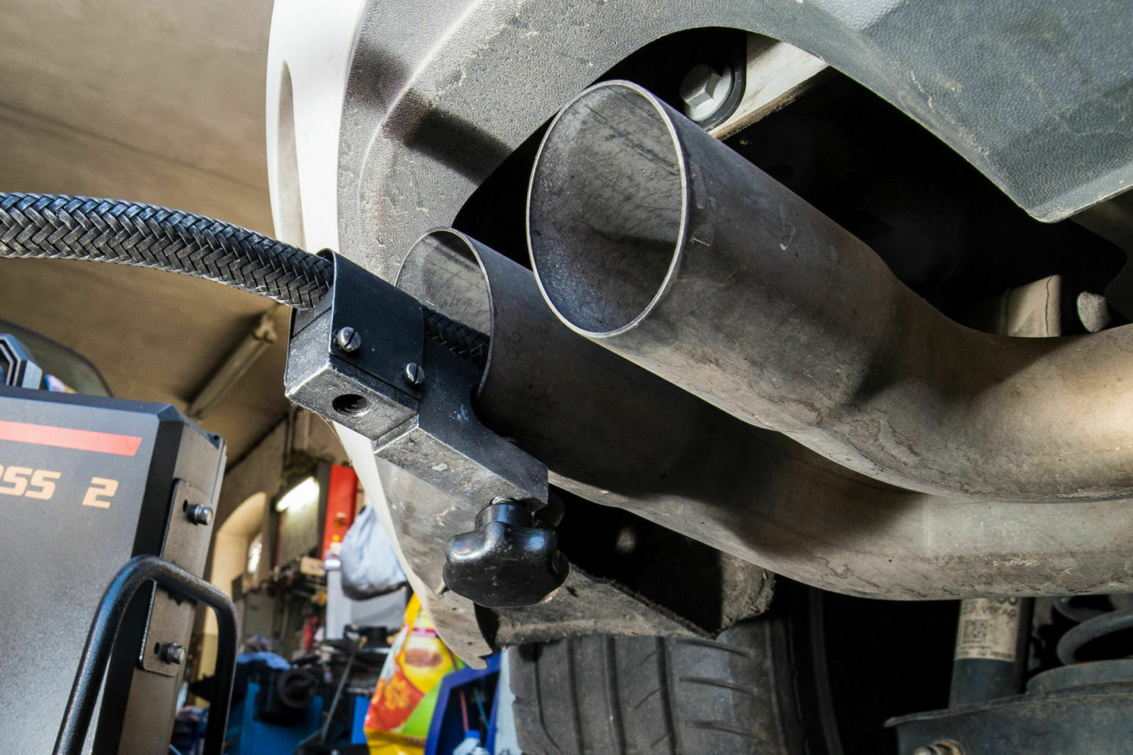 Bald prüft bei allen Autos eine Sonde die Abgase (Symbolbild)