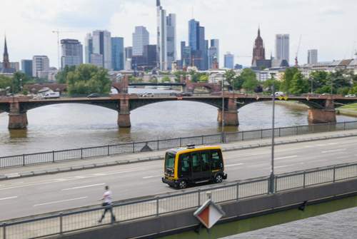 In Frankfurt wird Continental den Cube testen. Nicht im realen Stadtverkehr, sondern auf dem hauseigenen Test-Areal