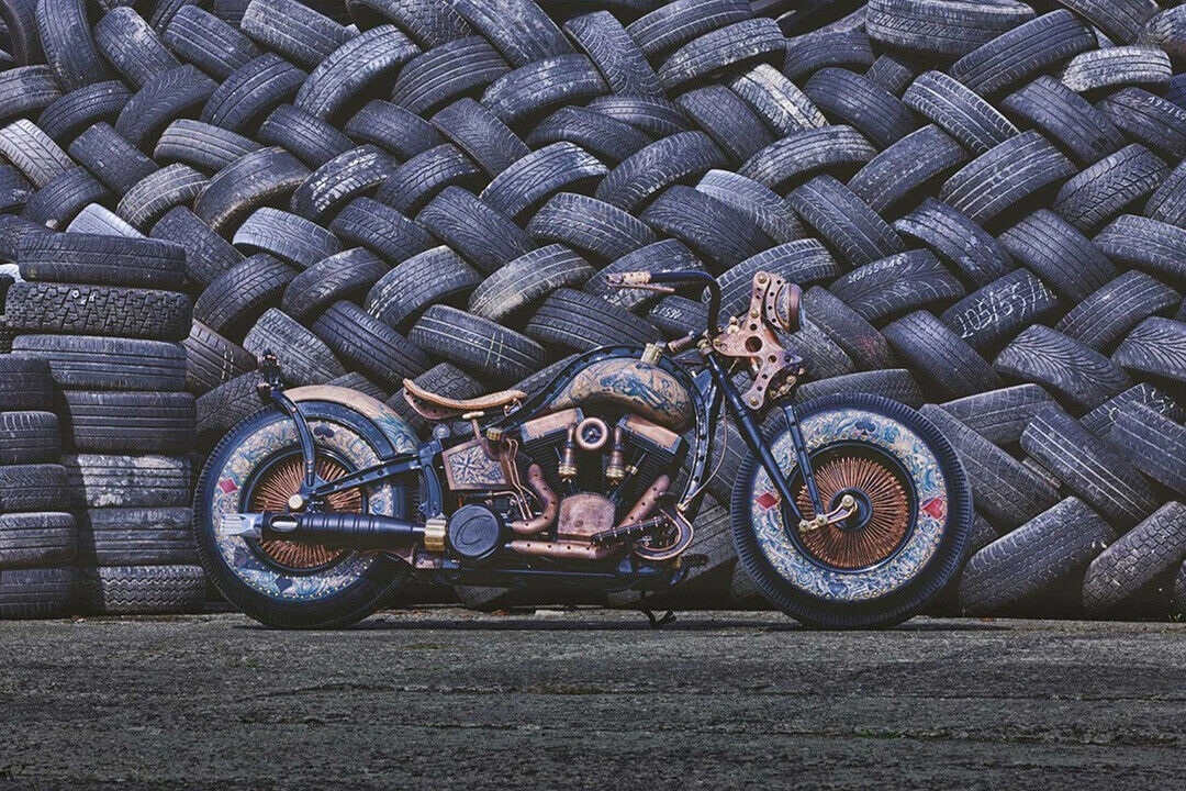 Tätowiertes Motorrad: Game Over Cycles "The Recidivist"