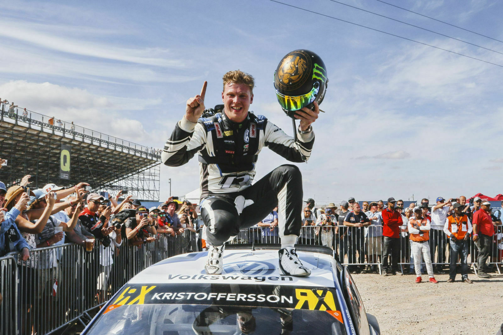 Johan Kristoffersson fährt neben der Rallycross-EM noch in der schwedischen Tourenwagen-Meisterschaft und sporadisch in der Rallye-WM