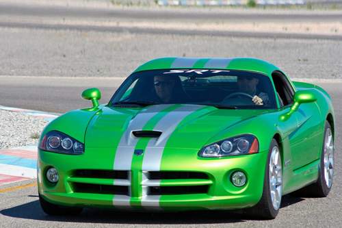 Die zweite Genration wurde als SRT Viper von 2003 bis 2010 verkauft