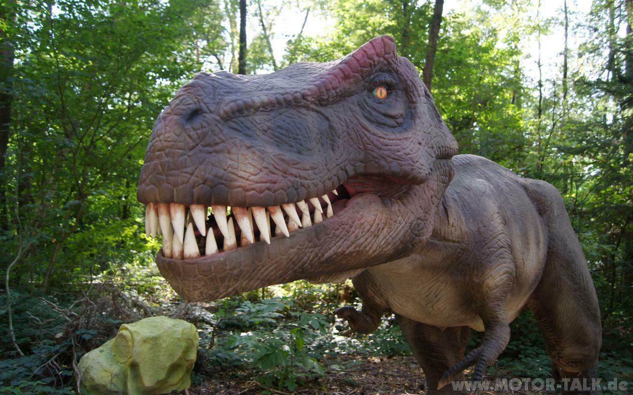 DIES & DAS: Walking With Dinosaurs