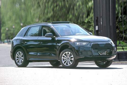 Die zweite Generation Audi Q5 startet voraussichtlich im Herbst 2016