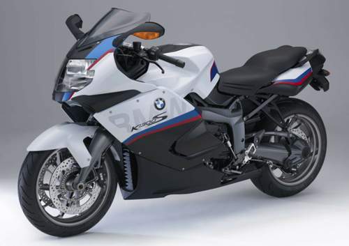 Große BMW: Die K 1300 S wurde bereits aus dem offiziellen Programm genommen. Noch Exemplare zu finden, könnte schwierig werden