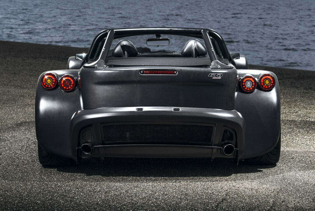 Der D8 GTO sprintet in 2,8 Sekunden auf Tempo 100